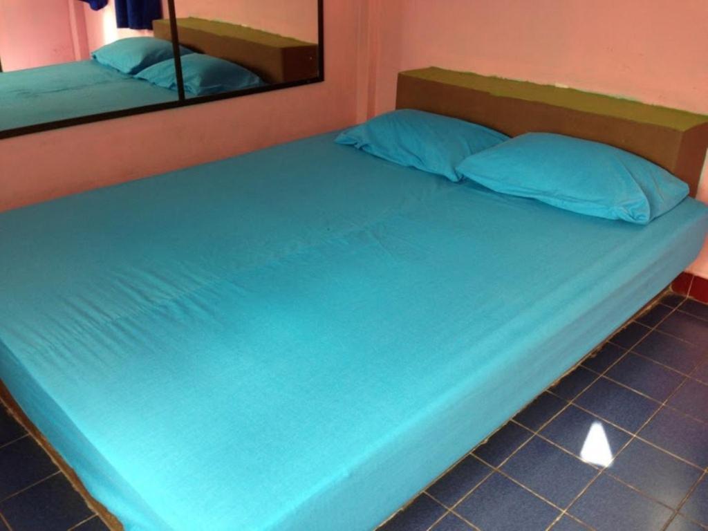 Nora Guesthouse Chumphon Pokój zdjęcie