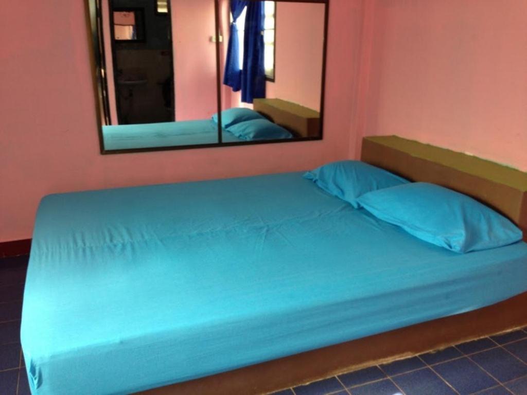 Nora Guesthouse Chumphon Pokój zdjęcie
